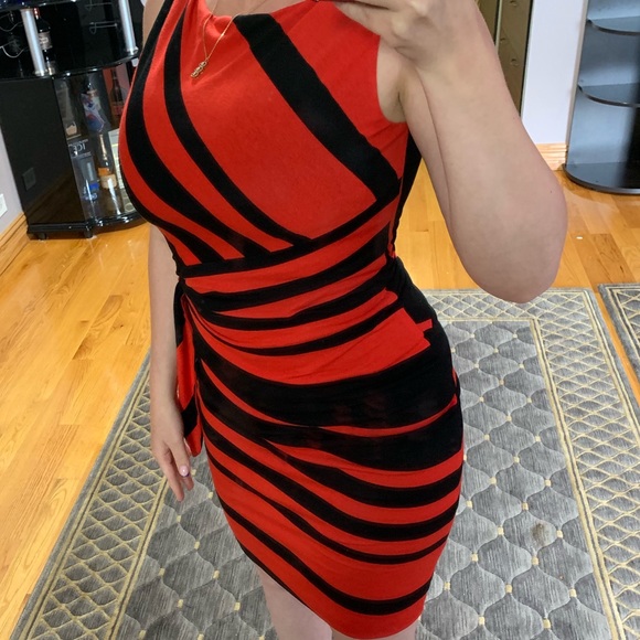 🔥NEW DRESS🔥 - Picture 5 of 8